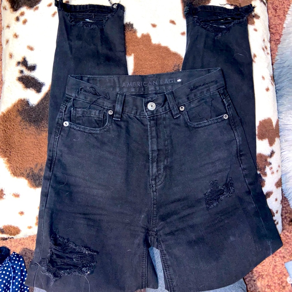 American eagle mom jeans